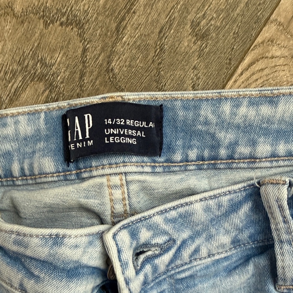GAP Light Blue Ripped Skinny Jeans - Picture 3 of 9